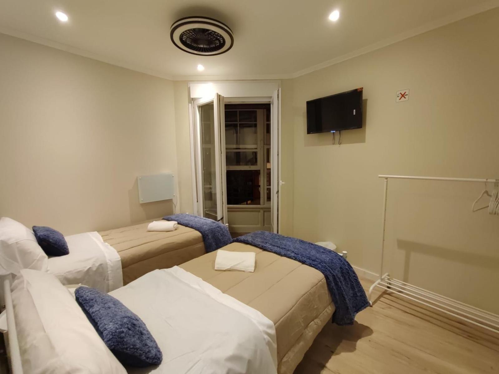 Central Room Bilbao Extérieur photo