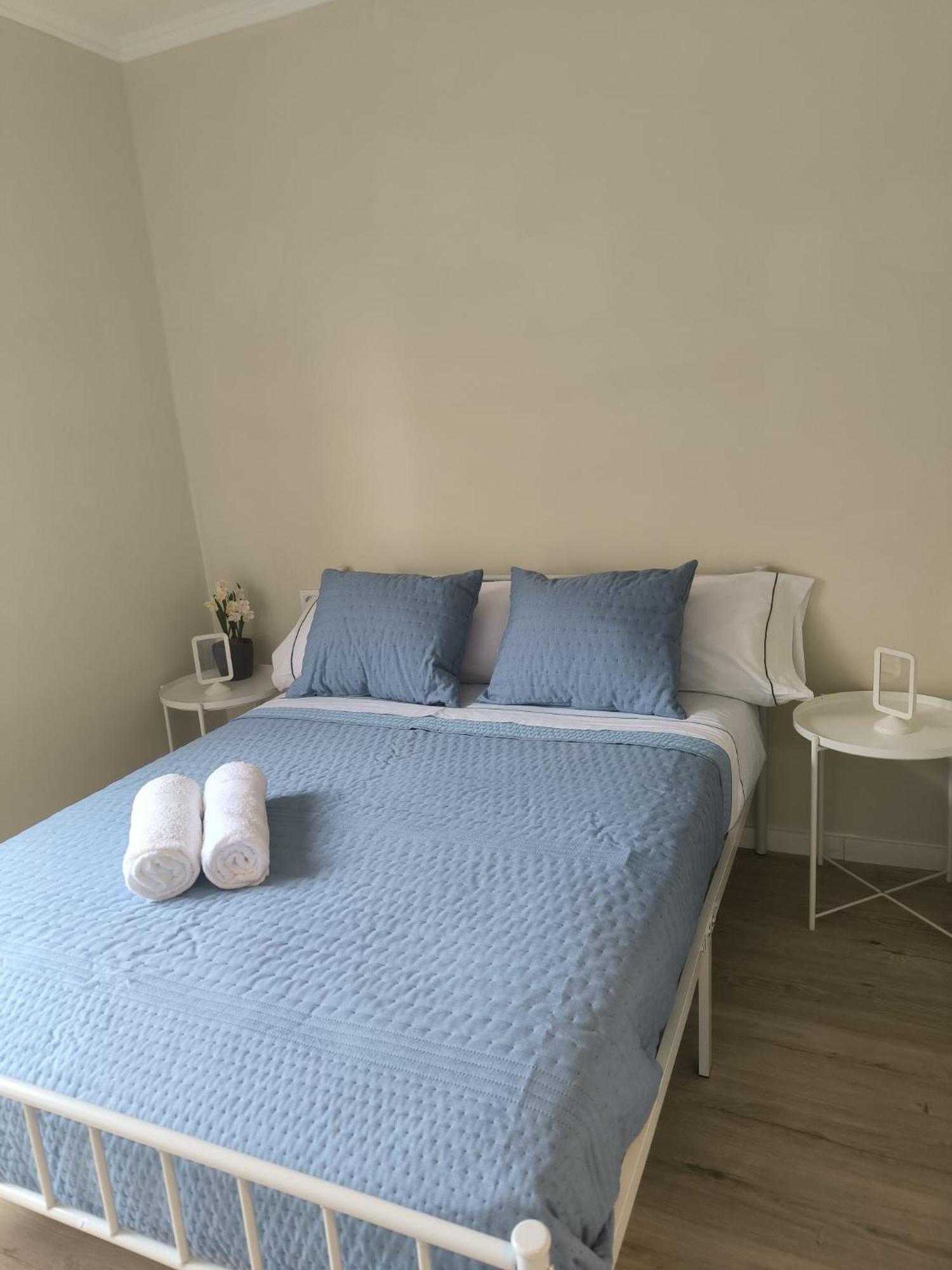 Central Room Bilbao Extérieur photo