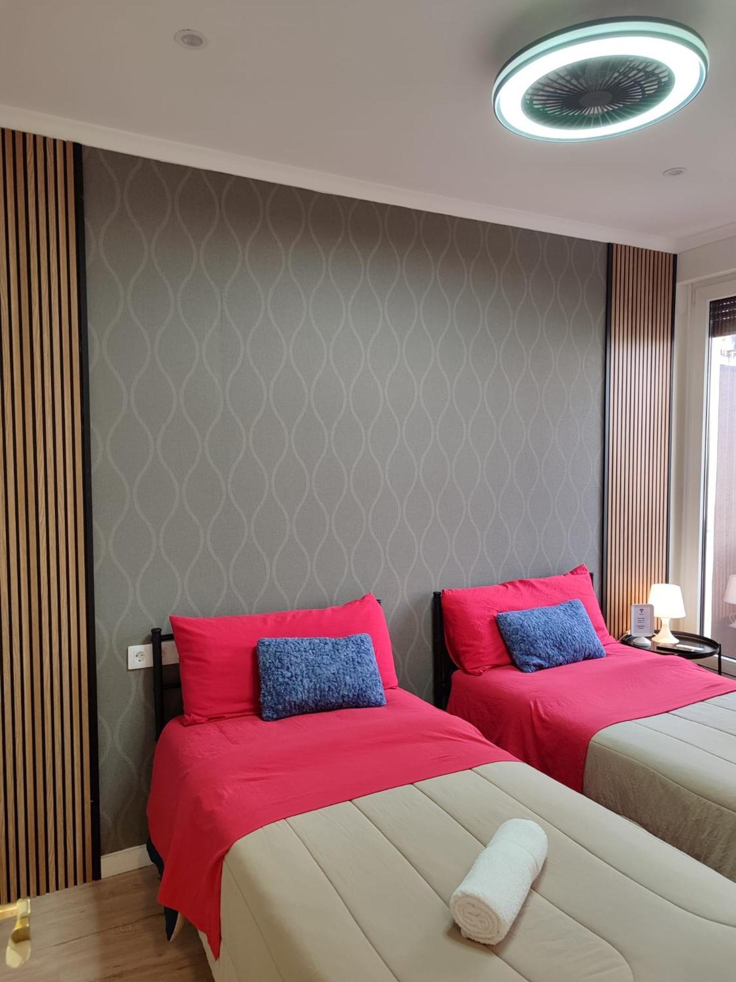 Central Room Bilbao Extérieur photo